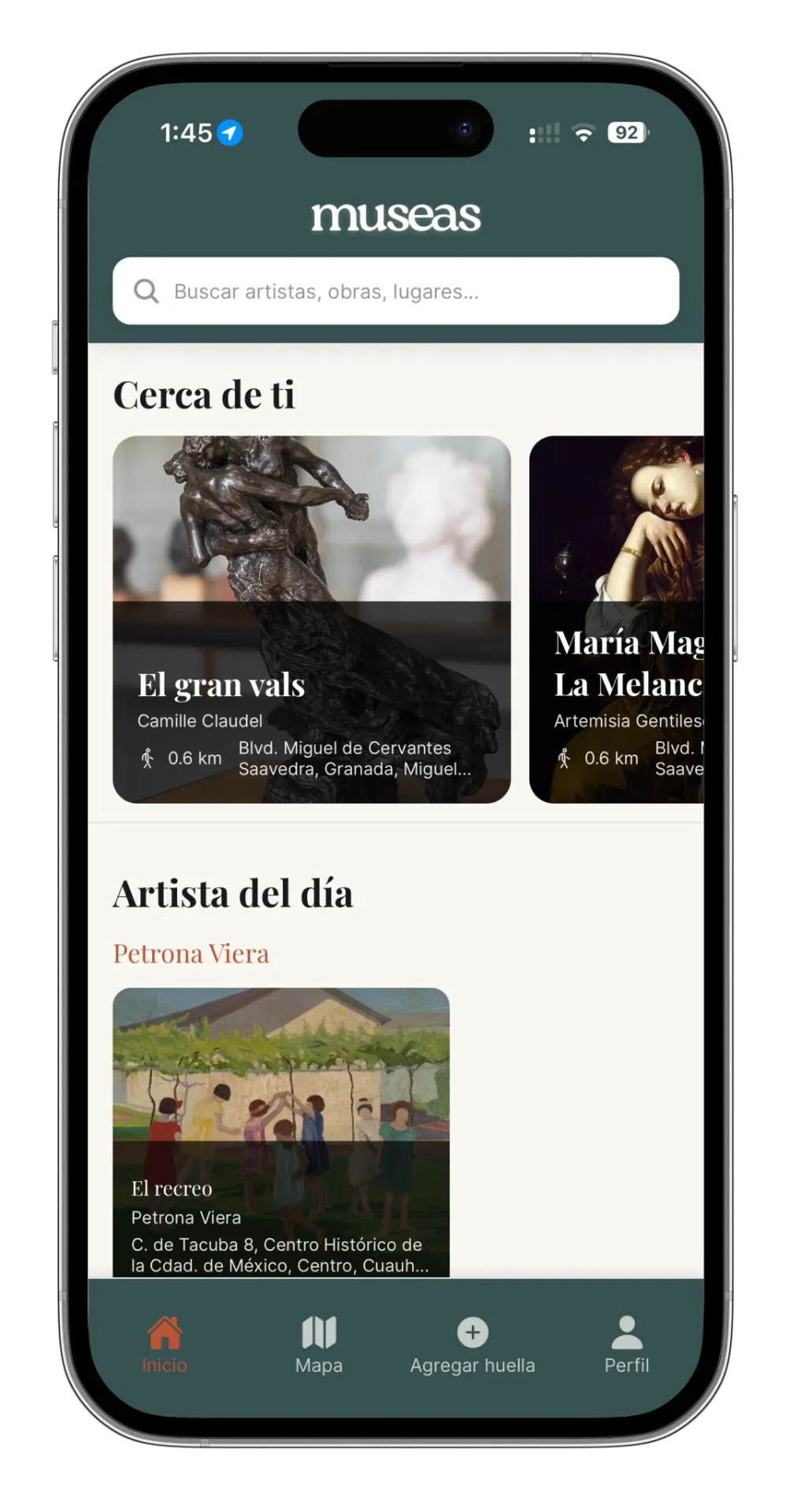 Pantalla de inicio de la app Museas mostrando obras de artistas mujeres cerca de ti con funciones de búsqueda y descubrimiento